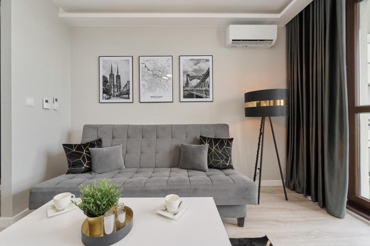 Odra Tower Apartment Center Of Wroclaw By Renters Prestige Exterior foto